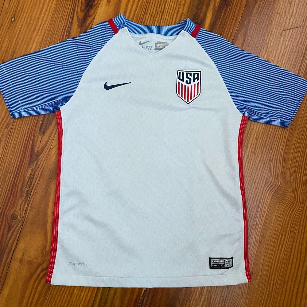 Nike soccer jersey